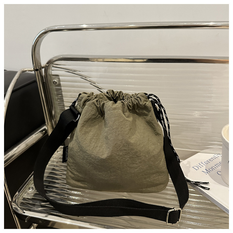 군청색