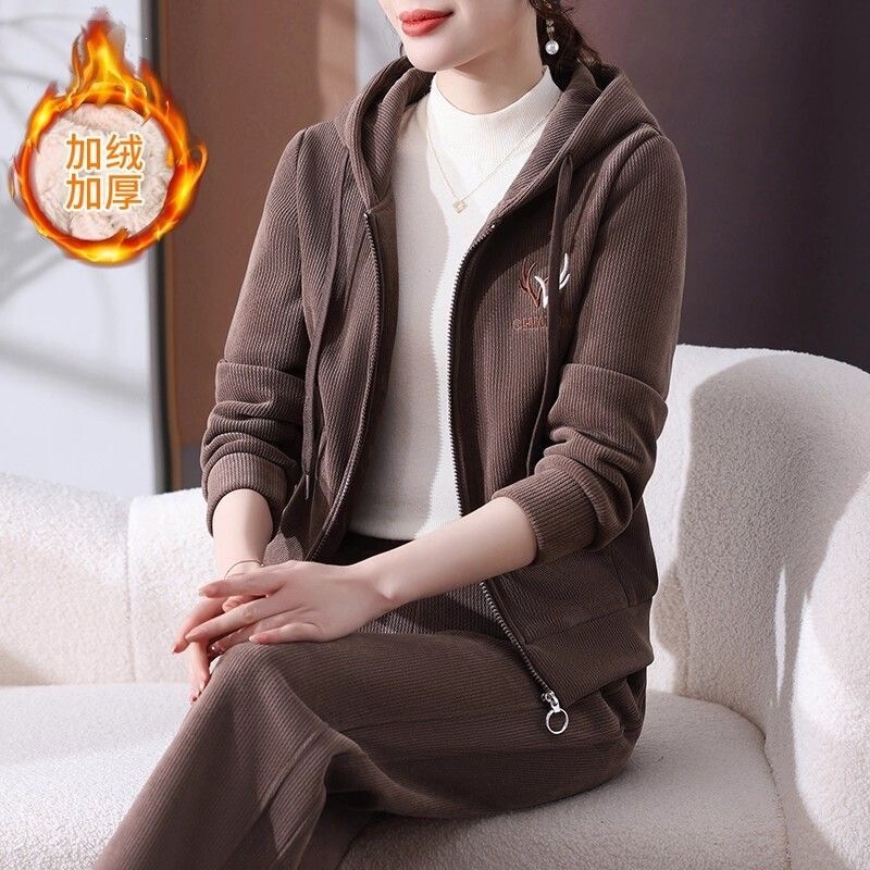 Fleece-lined, thick, warm sweatshirt fashion set for women, winter 2026, stylish, age-reducing, loose, slimming, casual two-piece set Fleece-lined, thick, warm sweatshirt fashion set for women, winter 2026, stylish, age-reducing, loose, slimming, casual two-piece set