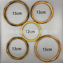 現物の竹の節の手はプラスチックの取っ手を引っ張ってシミュレーションします。
