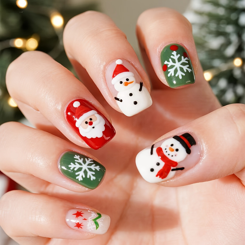 24 Pieces of Christmas Elk Wearable Nails Removable Manicure Press-On Fake Nails