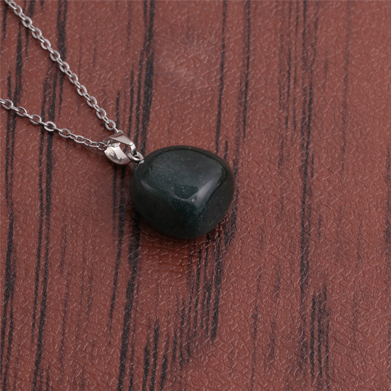 Fashion simple powder crystal green Aventurine black stone pendant necklacepicture19