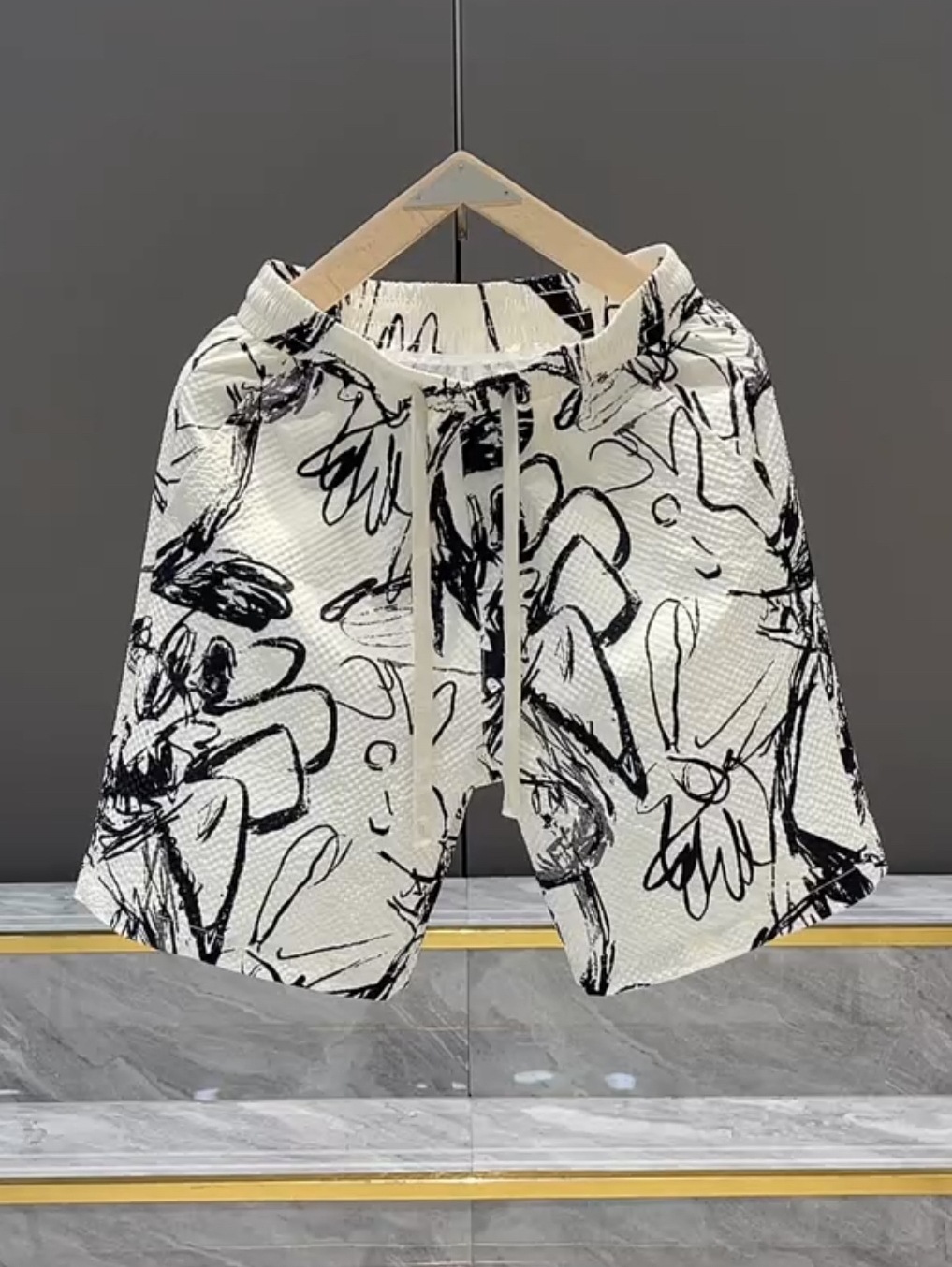 Men's Casual Summer Shorts Fashion Print Relaxed Fit Straight Leg 5 Pocket Design_viptrois.com
