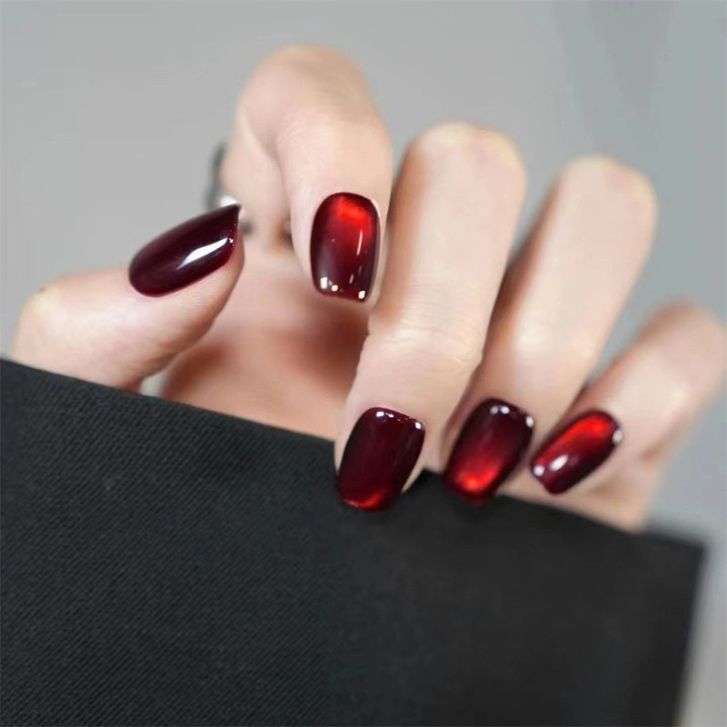 Xiaohongshu's Popular Ruby Cat's Eye Handmade Wearable Nails Autumn and Winter New Year Press Fake Nail Patches Bridal Wedding Nails