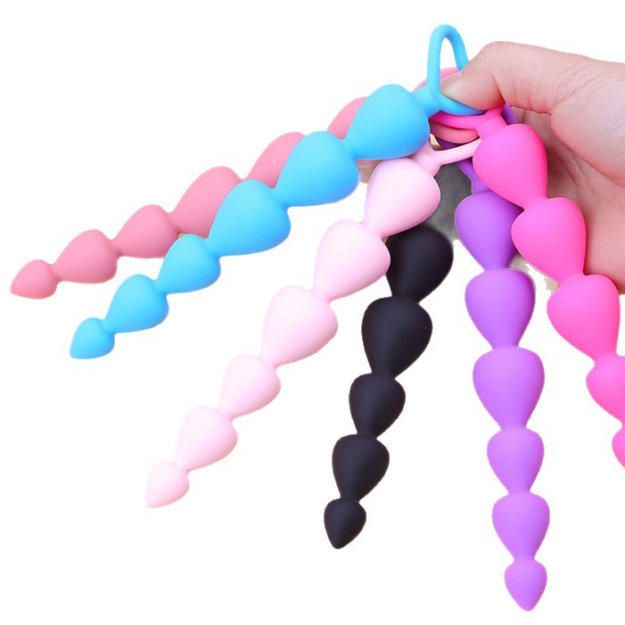 Silicone Heart-Shaped Anal Beads Plug, Berry Colour, Manual Non-Vibrating Design — detail image 12