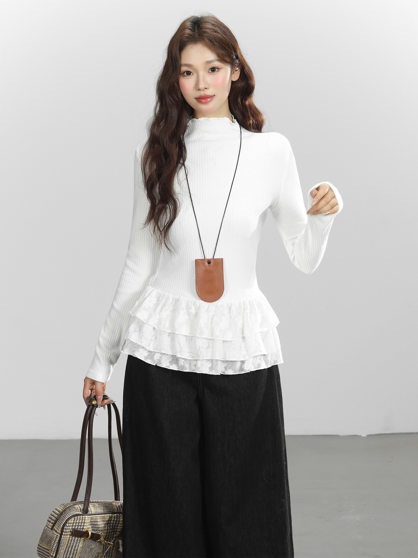 Lace long-sleeve