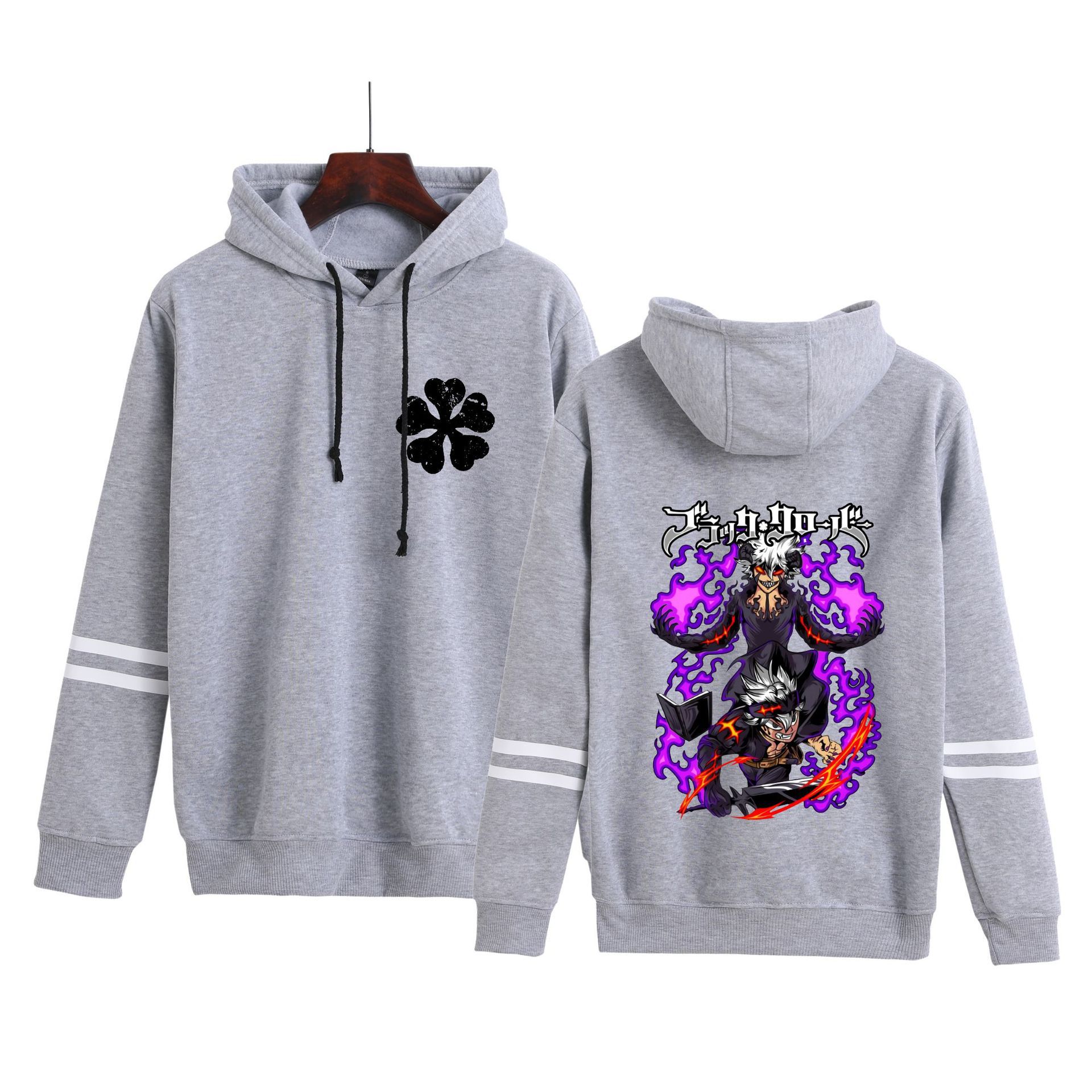 Trébol de cuatro hojas negro transfronterizo Black Clover hombres y mujeres pareja en contraste suéter con capucha de moda