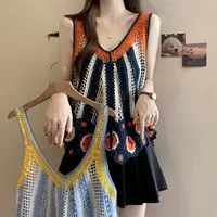 Новый жилет с кисточками, юбка на подтяжках, свободный дизайн с ажурной вязкой, модный принт, нишевый производитель, цельный комплект от фабрики.