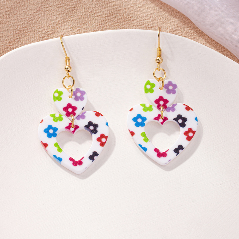 Fashion Double Heart Earrings Long Flower Acrylic Earrings Women Wholesale display picture 8