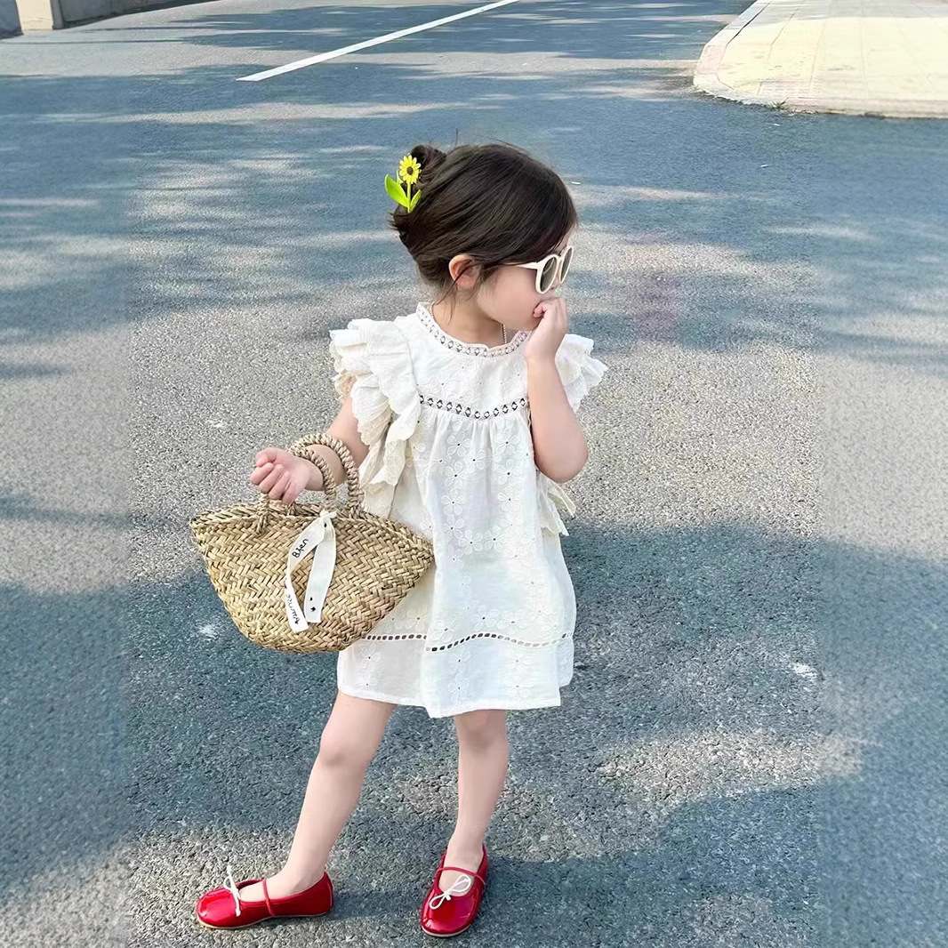 Girls summer backless dress 2025 new children's baby small flying sleeve beach high-end vest princess skirt