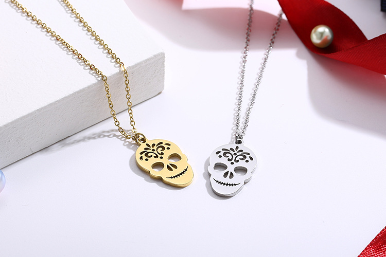 Cross-Border European and American Jewelry Halloween Accessories Golden Earrings Popular Retro Stain