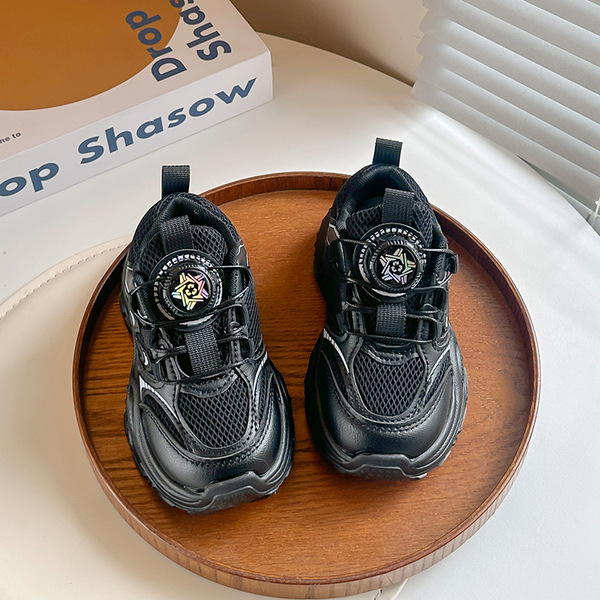 Children's breathable lightweight running sneakers for leisure for…