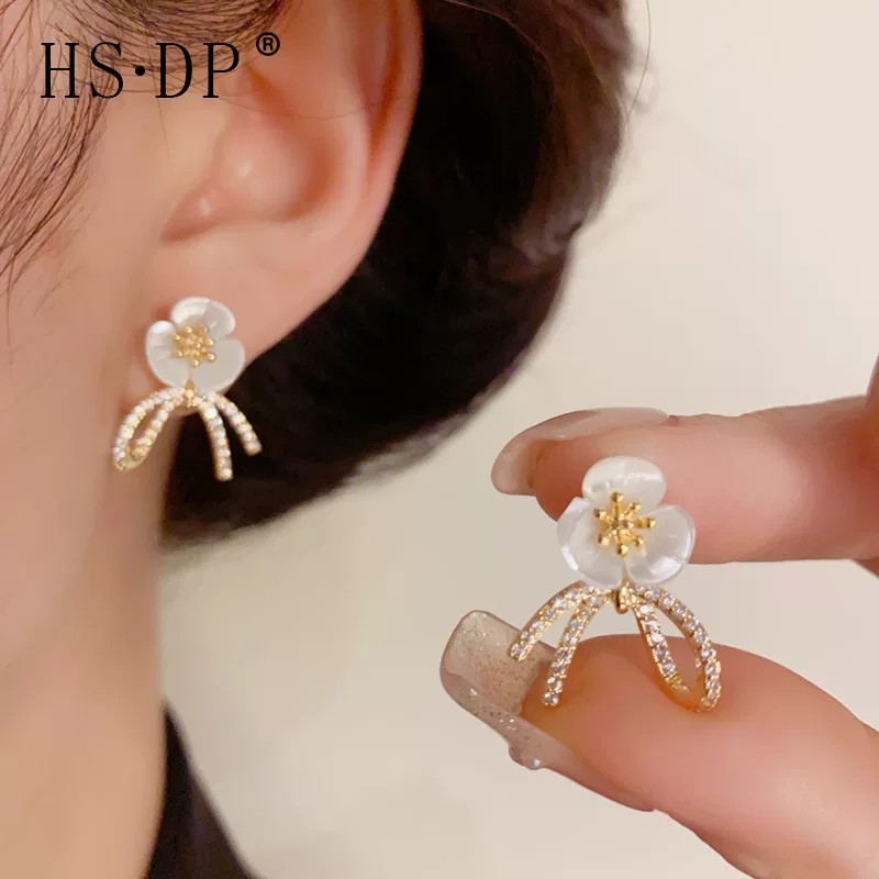Korean sophistication модные маленькие дизайн серьги с цирконом и бантиком, блогерский тренд, образец серебро 925