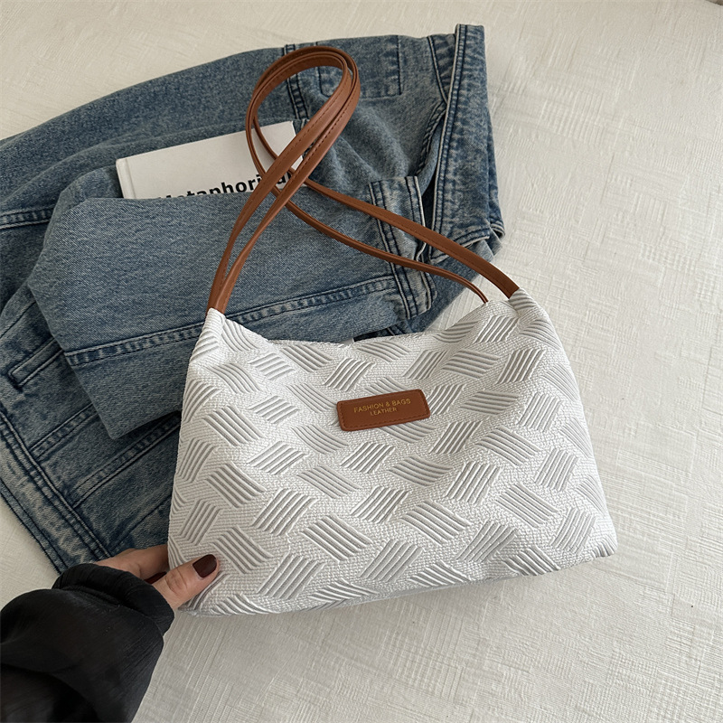 Nicho de diseño bolso de diamante para mujeres 2024 nuevo estilo de alta calidad sensación de gran capacidad portátil de viaje a mano rayas de hombro bolso