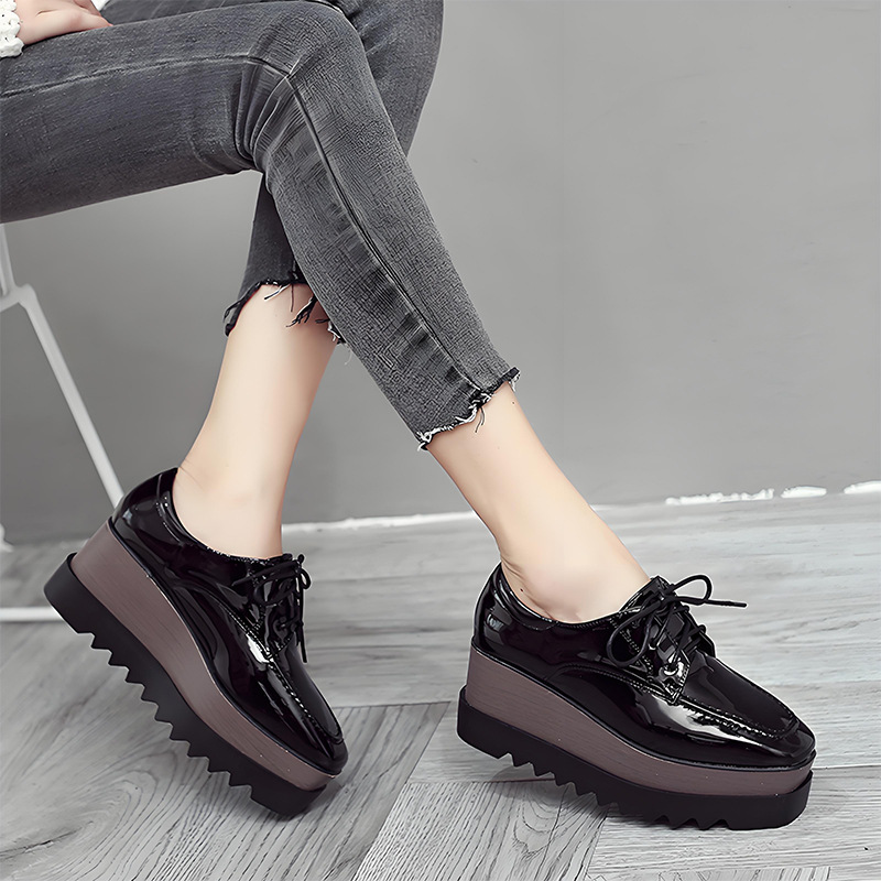 Thick-Soled Platform Shoes for Women 2026 European and American Style Deep Square Toe Lace-Up Height-Increasing Wedge Shoes British Style