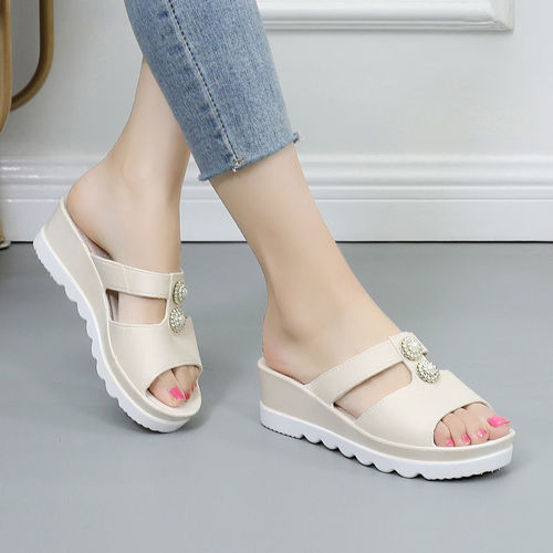 Women's Summer Outdoor Wear Thick Sole High Slope Heel Slip-Resistant Polished Cake Shoes New Fashion Cooling Shoes