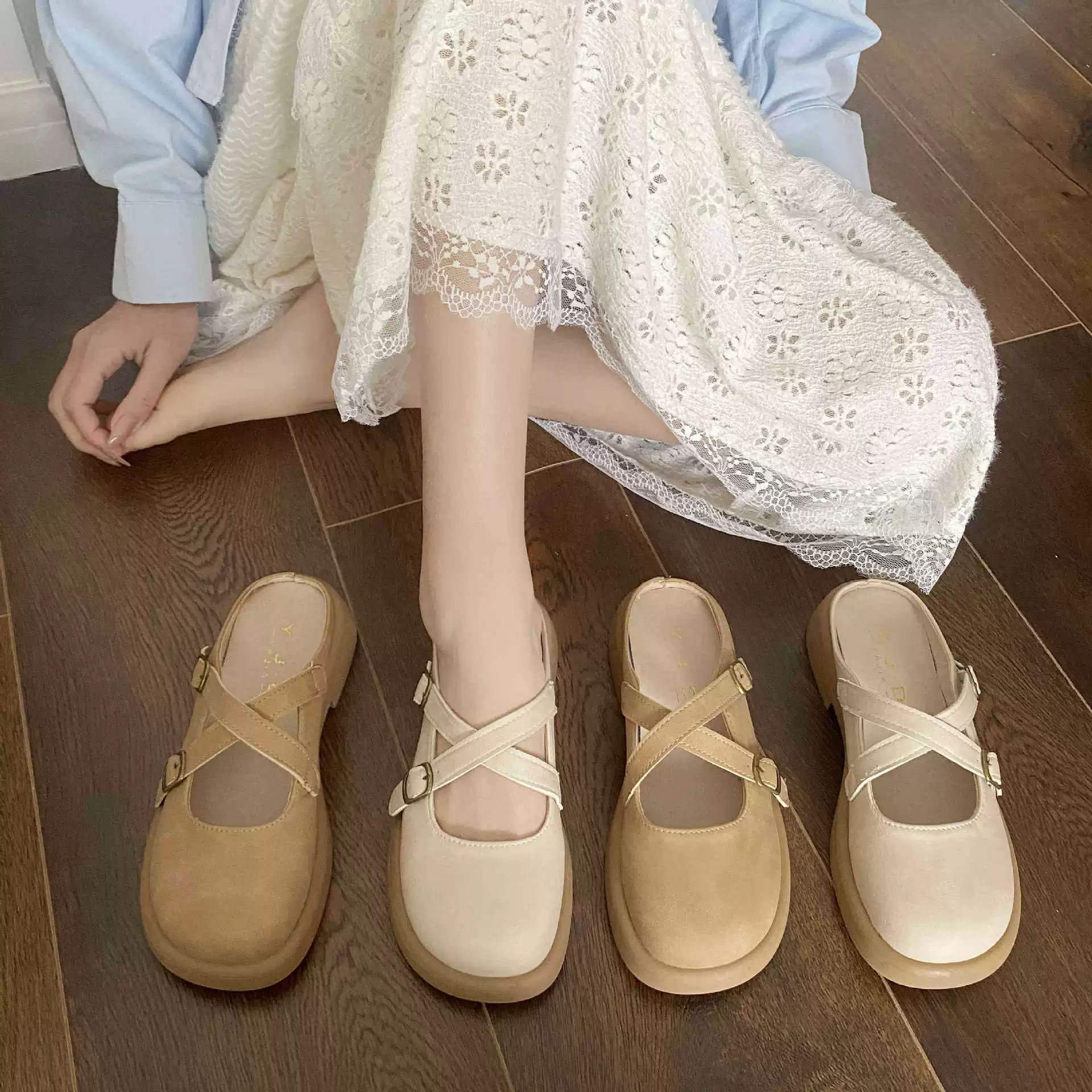 Кросс-пряжка Баотоу тапочки женский 2024 летний новый взрывной фея ветер плоское дно нескользкие женские тапочки