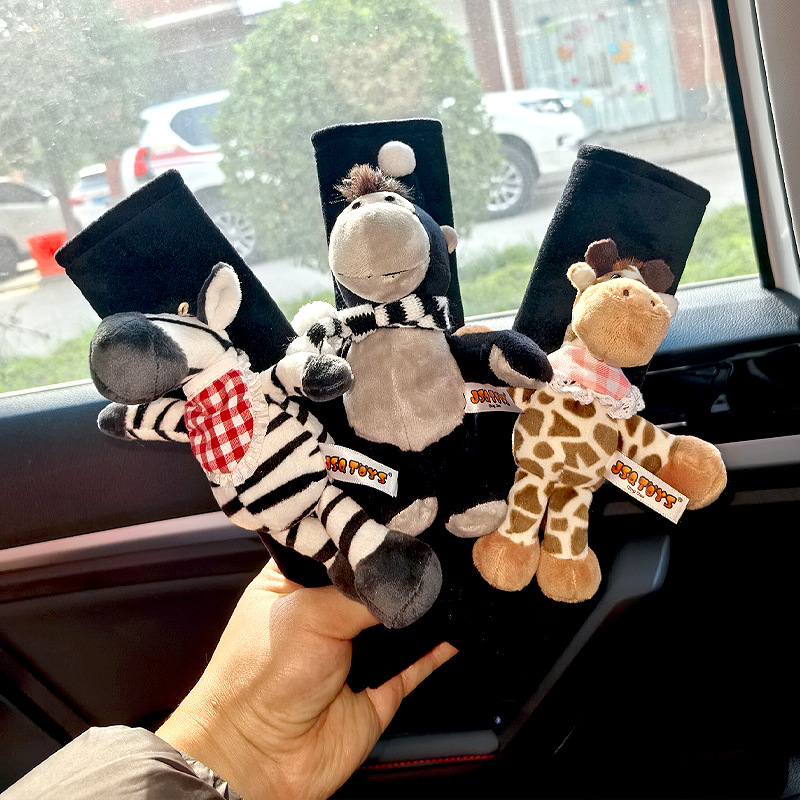 Car Seat Belt Shoulder Cover, Cute Little Animal Plush Anti-Stranglehold Car Decorative Ornaments, New Car Gift for Girls