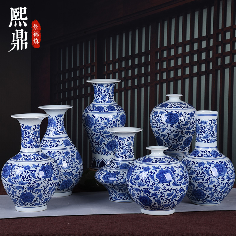 景德镇陶瓷花瓶手绘青花缠枝陶瓷梅瓶摆件古典书房柜台装饰品 阿里巴巴 景德镇陶瓷花瓶手绘青花缠枝陶瓷梅瓶摆件古典书房柜台装饰品 阿里巴巴