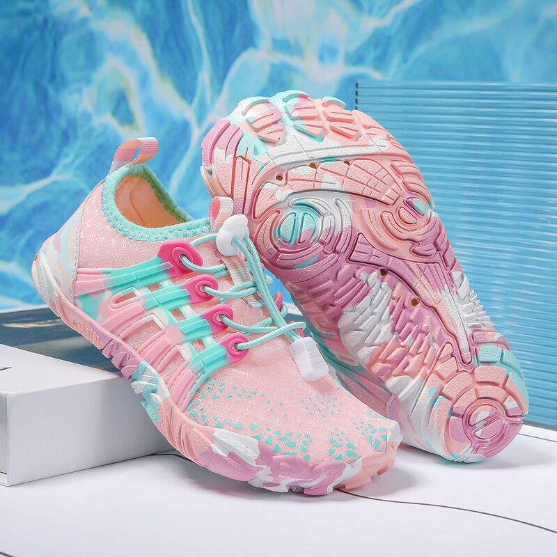 Outdoor couple upstream shoes beach thick bottom bare feet soft bottom wading shoes bare feet quick-drying swimming shoes non-slip wear-resistant Outdoor couple upstream shoes beach thick bottom bare feet soft bottom wading shoes bare feet quick-drying swimming shoes non-slip wear-resistant