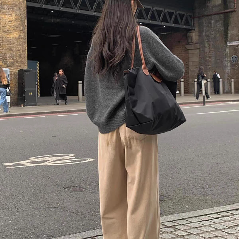 【Tote Ceiling】New Longchamp Shopping Bag, Single Shoulder Tote Bag, Handbag, Mommy Bag, Crossbody, Versatile for Commuting