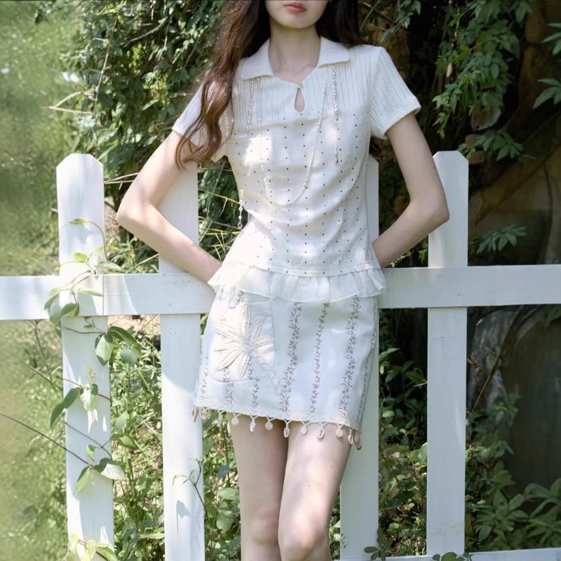 Today's Artist-Designed Original Beige Polka Dot New-Style Bohemian Short-Sleeve Top with Lace and Ribbon Today's Artist-Designed Original Beige Polka Dot New-Style Bohemian Short-Sleeve Top with Lace and Ribbon