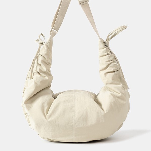 New Pleated Wandering Crescent Bag Drawstring Dumpling Bag Women's Large-Capacity Style Shoulder Bag Commuter Crossbody Bag Women