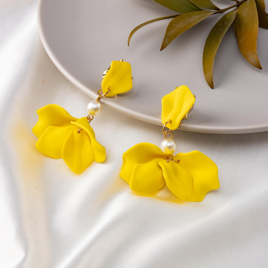 25g Weight Earrings, Ear Studs Classification Wedding, Travel Occasion Alloy Material Rose, Petal Pattern Women'S Gender Plating Design Fashion Style Fashion Rose Petal Alloy Women'S Earrings Ear Studs 26