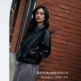 2026年春季韩国电视购物金属丝PU上衣皮衣短款休闲女士女式皮夹克
