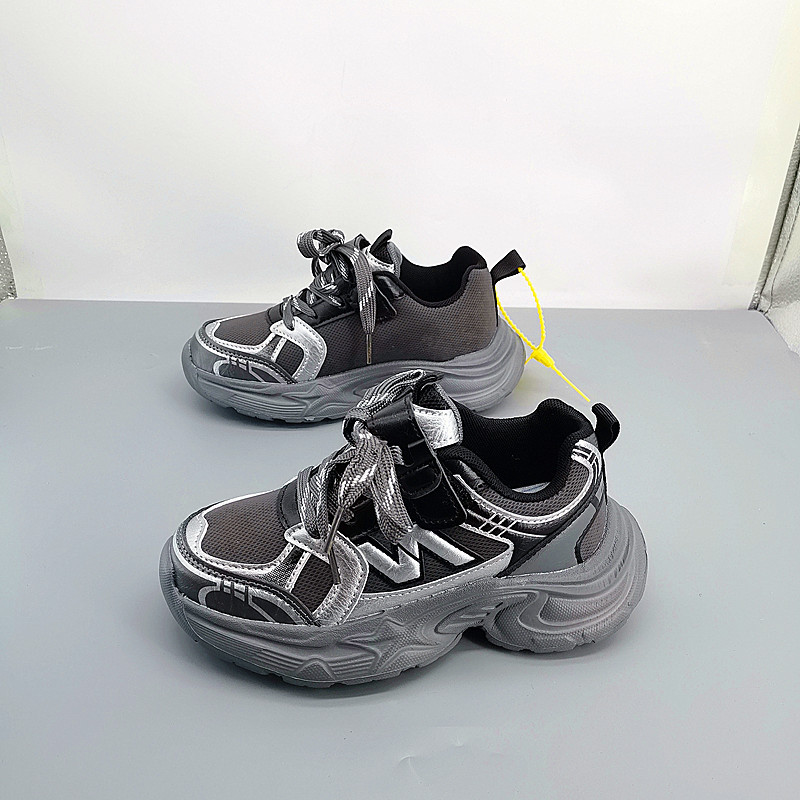 Cooby Hornet nuevo estilo de moda, zapatos de deporte casuales ligeros con cuero universal, zapatos de cuero viejo