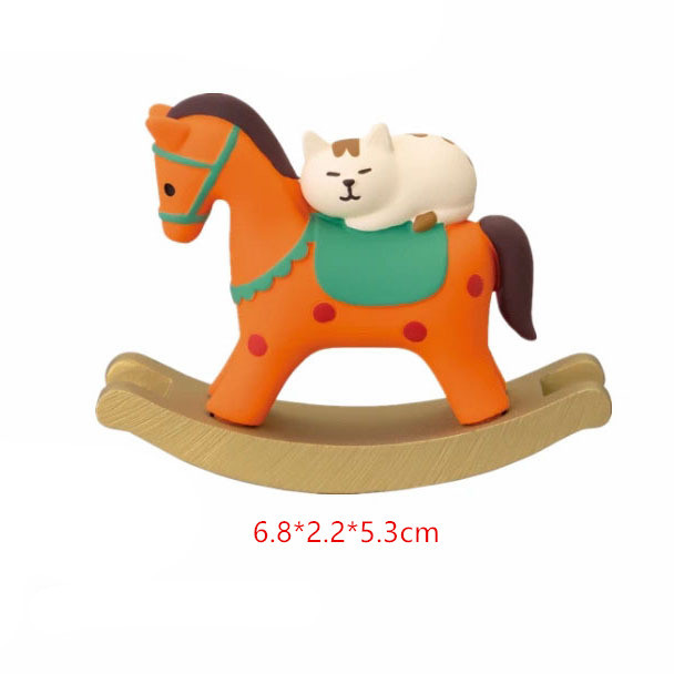 주황색 트로이 목마 고양이