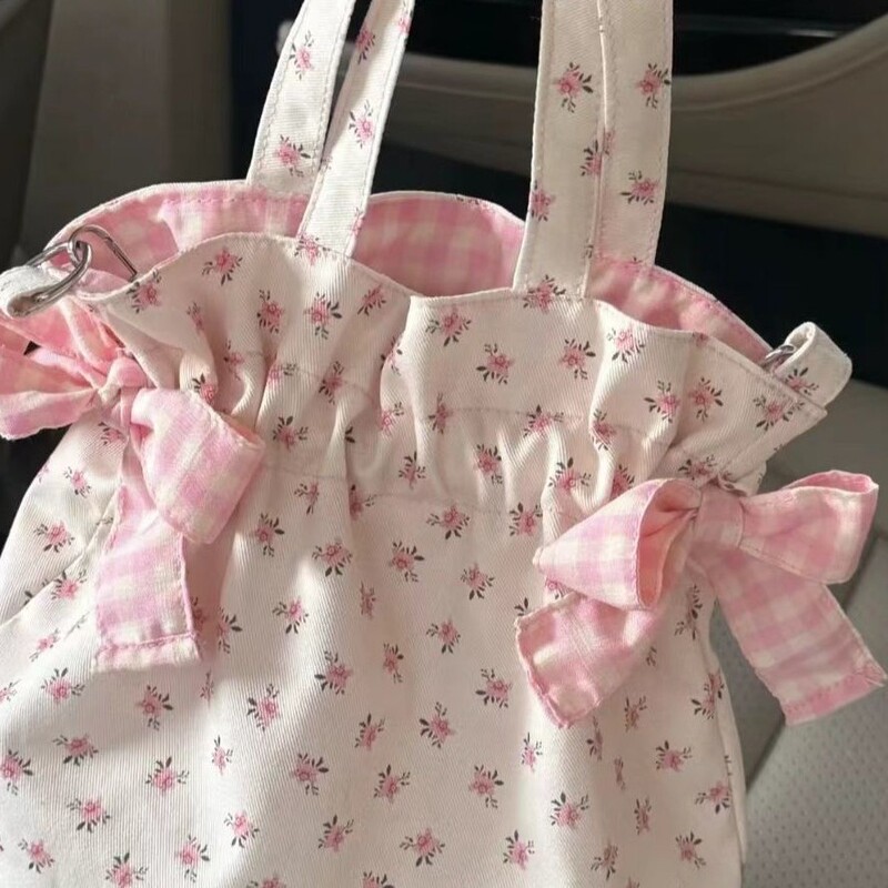Spring and Summer New Floral Handbag Crossbody Bag, Age-Reducing Versatile Shoulder Bag, Commuting Storage Bag, Mobile Phone Bag, Summer Small Bag Spring and Summer New Floral Handbag Crossbody Bag, Age-Reducing Versatile Shoulder Bag, Commuting Storage Bag, Mobile Phone Bag, Summer Small Bag