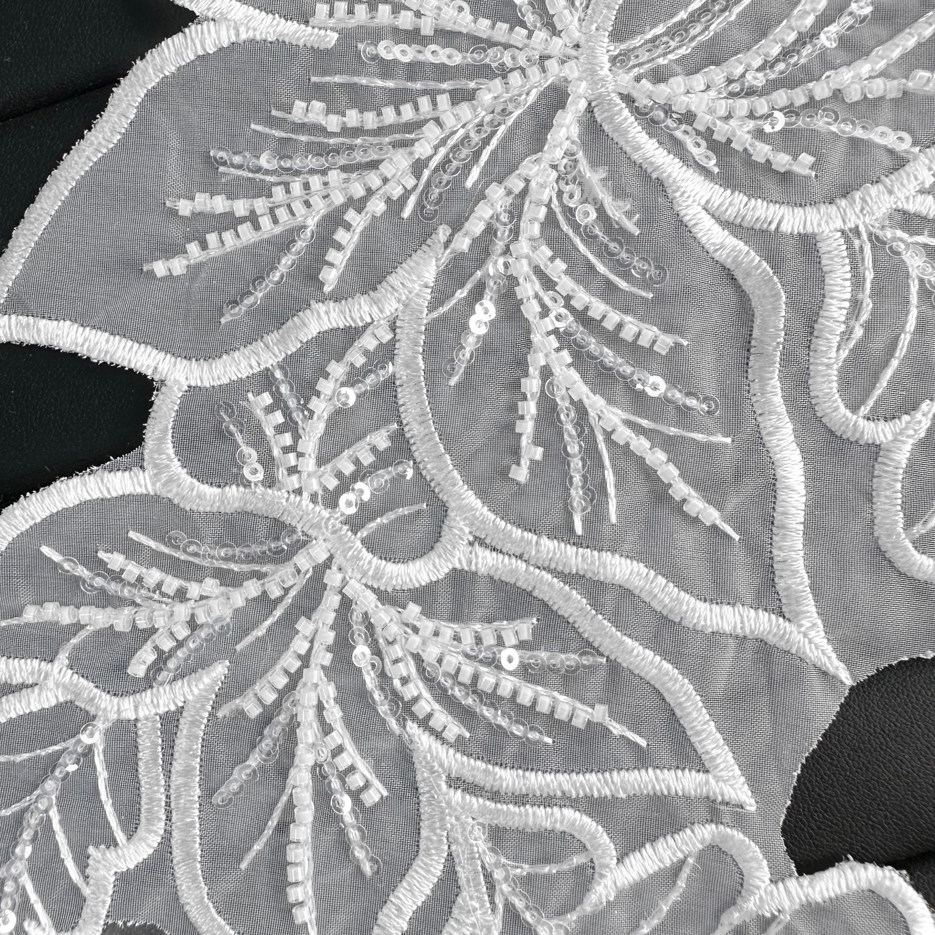 Patches de bordado de encaje blanco, forma de copo de nieve, cuentas decorativas, ropa, bolsas, accesorios, accesorios de bordado hechos a mano. image 4