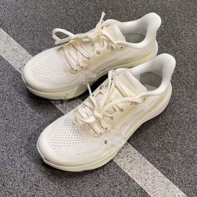 Naike 42nd generation REACTX pegasus sports shoes are breathable, comfortable, lightweight, cushioned, and suitable for off-road casual running
