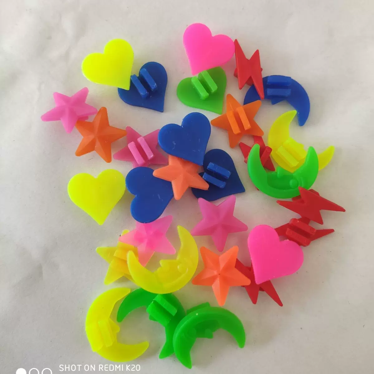 厂家直销自行车童车辐条装饰彩珠，多种混合星星月亮桃心闪电。