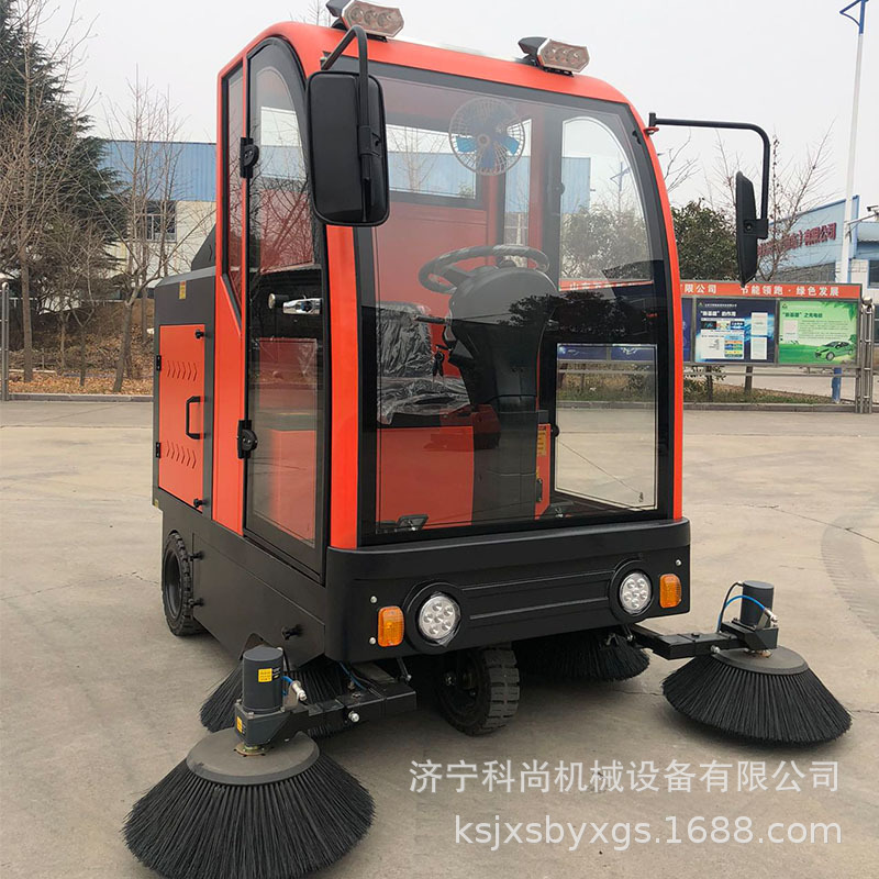 供应驾驶式扫地车 工业大型清扫车 工厂物业环卫扫地机