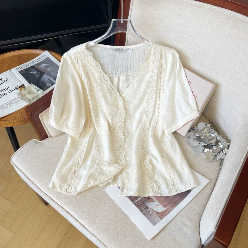 D6X рубашка с короткими рукавами, женская дизайнерская ниша, лето 2025, новый французский кружевной топ с v-образным вырезом, утягивающий топ