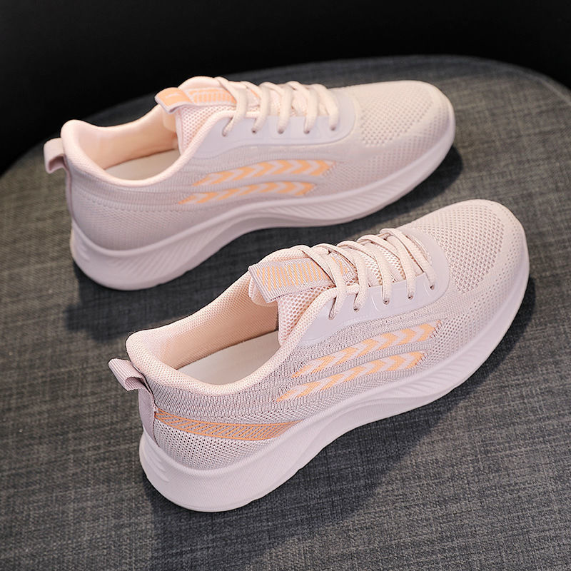 flying woven women‘s shoes 2023 spring and summer new foreign trade casual soft bottom lightweight mother travel shoes breathable sneaker wholesale