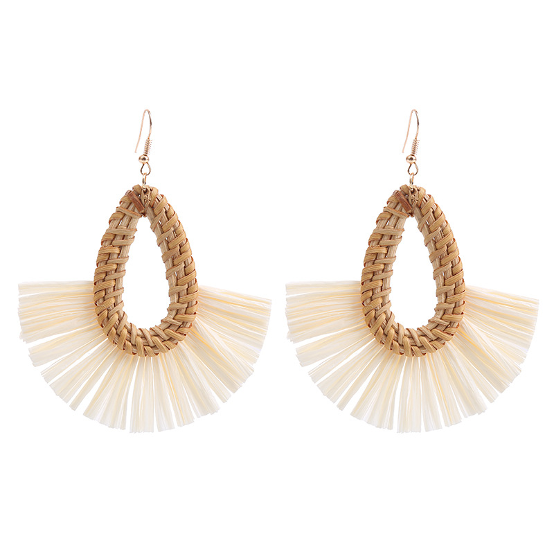 1 Pair Bohemian Sector Water Droplets Hollow Out Raffia Drop Earrings display picture 7