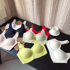 運動背心式內衣少女薄款軟支撐一體式無痕聚攏文胸大紅本命年胸罩
