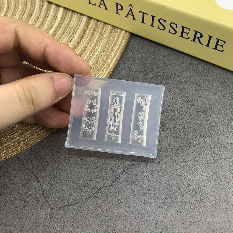 跨境批发蝴蝶结硅胶美甲模具立体链条串珠浮雕花纹穿戴甲装饰工具|undefined