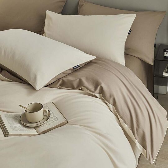 Class A 100 cotton padded sanding four-piece set autumn and winter cotton bed sheets quilt cover bed hat plain bedding