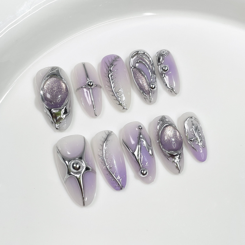 Nail Dyeing Lavender Gradient Cat Eye Manicure Patch Niche Design Metal Relief European and American Almond Shaped Handmade Wearable Nails