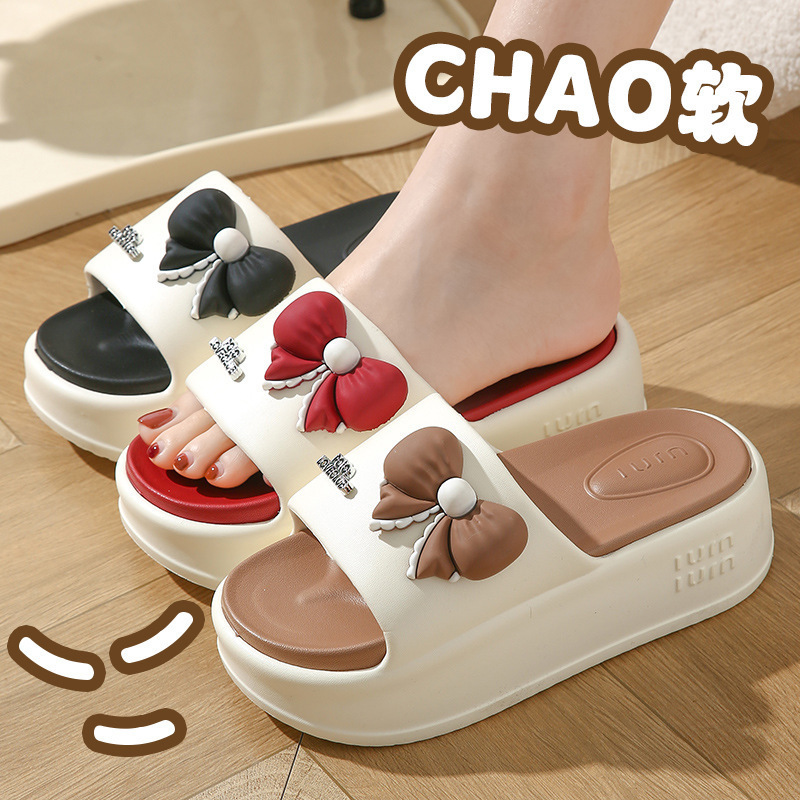 2025 New Thick-Soled Sandals for Women, Non-Slip Soft-Soled Internet Celebrity Bathroom Slippers, Women's Fashionable Home Indoor Sandals