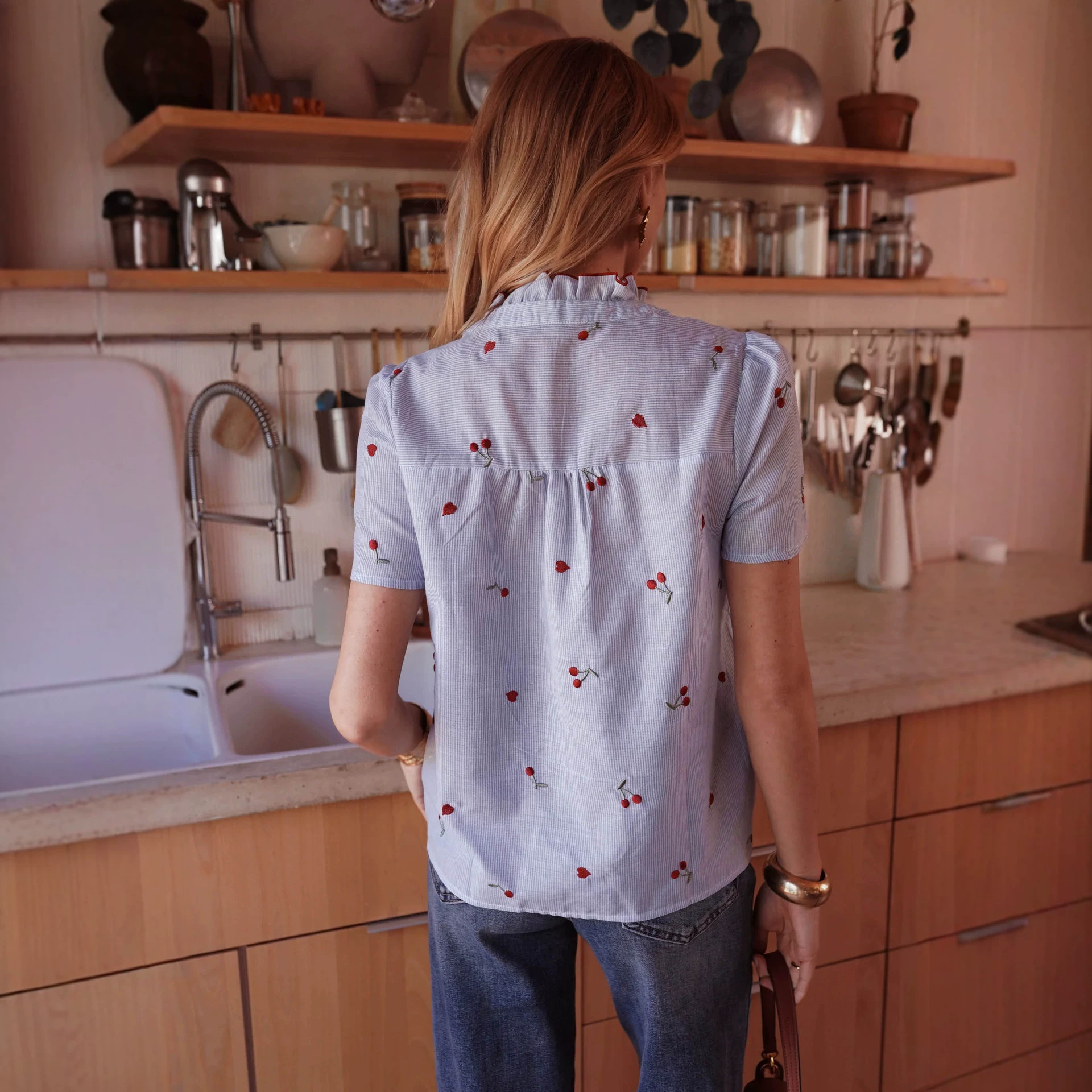 Europa y América comercio exterior de mujeres camisa a rayas de estilo francés de verano nuevo cordón de hormigueo collar camisa de manga corta image 5