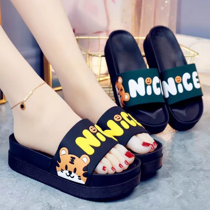 New Summer Tiger Slippers for Women, Indoor Home Bathing, Fashionable and Cute, Thick-soled Fashionable Sandals and Slippers
