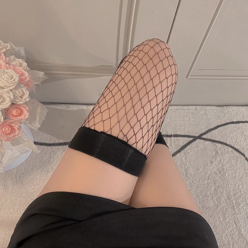 Võrk-sääristükid pitsiga naistele üle põlve mustad valged_voghion.com