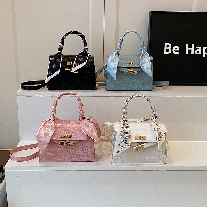Fashionable and versatile Kelly bag, elegant and sophisticated for commuting, women's handbag with stone pattern, Chanel-inspired texture, women's crossbody bag