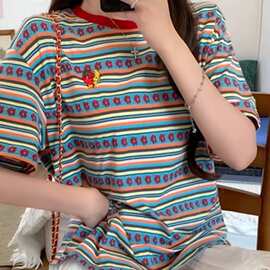 2026新款短袖T恤色织彩色条纹女多巴胺胖MM宽松上衣衣服夏季女装