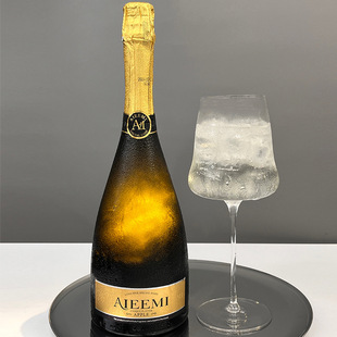 ����2ƿ1Ԫ�����ݾ�2֧Ī˹�������ݾƹ��Ƽt�����Ѿ�750ml����