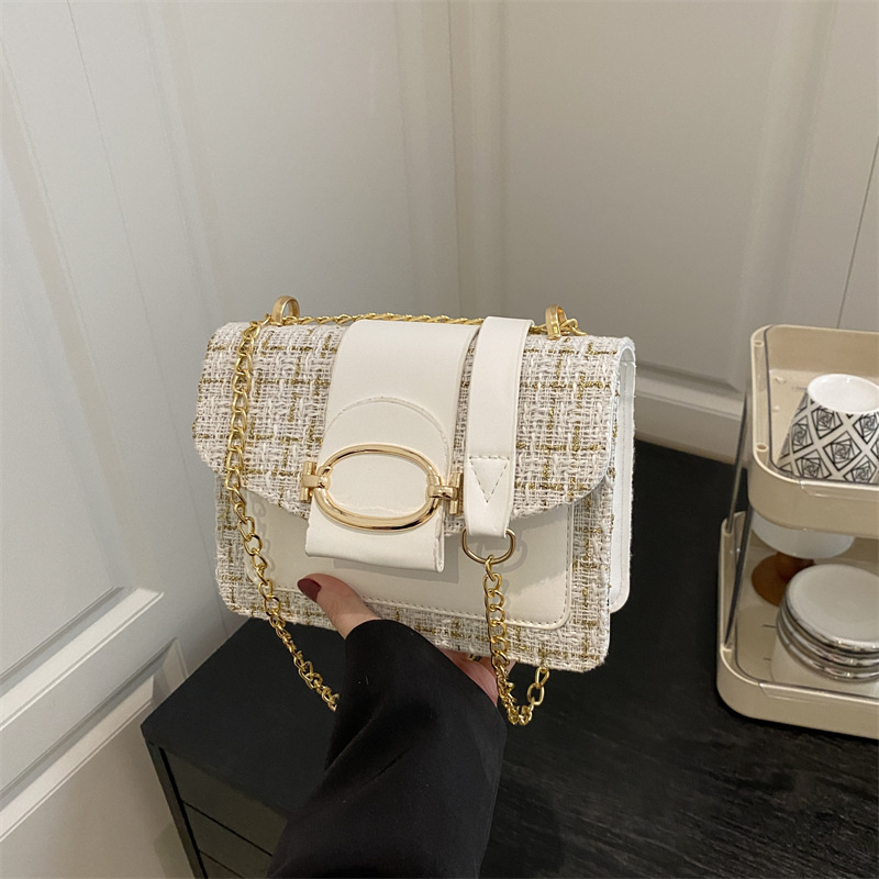 Bolsa de tejido coreana para mujeres 2025, primavera y verano, nueva cadena de lana retro de estilo extranjero, bolsa cuadrada de textura para mujeres